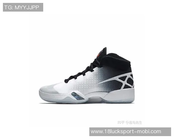 灰蓝色调魅力尽显肯塔基推出全新科比5PE球鞋设计