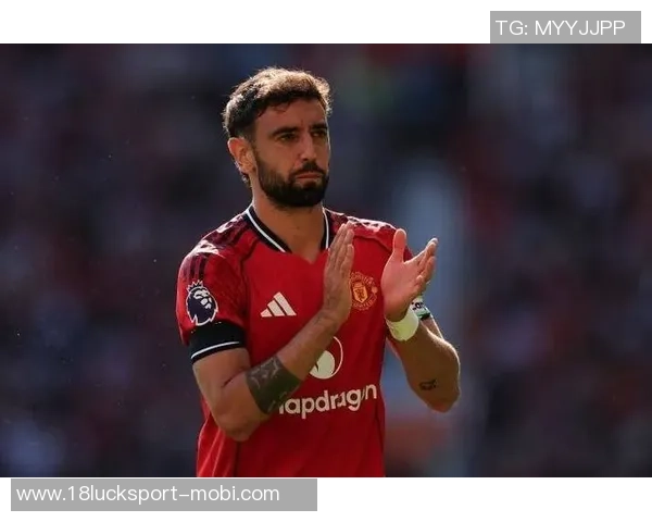 姆伯莫荣膺曼联对热刺比赛最佳球员引发球迷热议